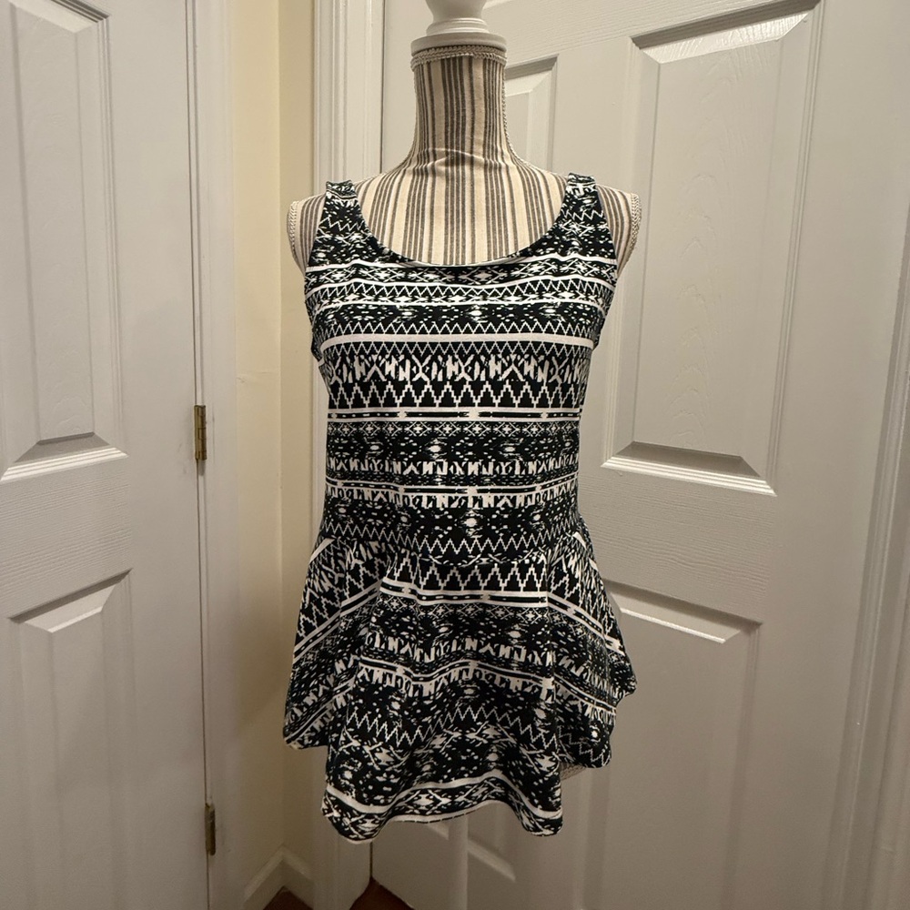 Express Zipper Back Peplum Tank